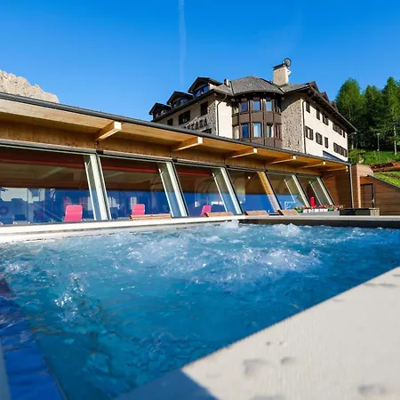 Hotel Garni Gonzaga Canazei