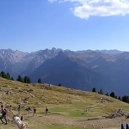 Garni Gonzaga فندق 3*