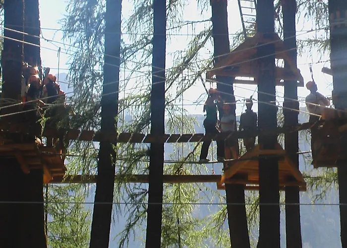 加尔尼恭瑟加酒店 卡纳泽伊