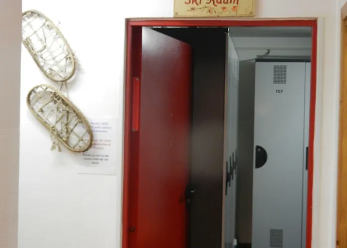 酒店 加尔尼恭瑟加酒店 3*