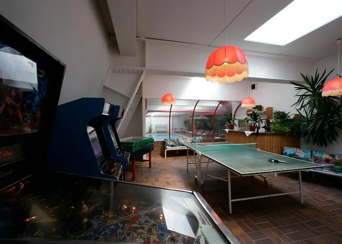 加尔尼恭瑟加酒店 卡纳泽伊