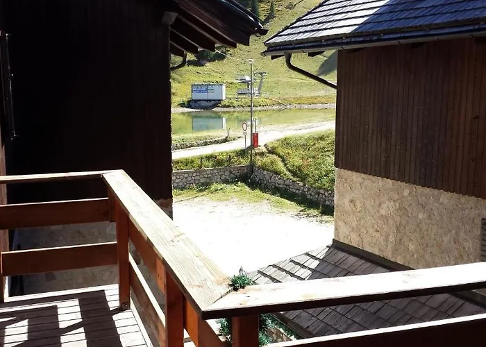 加尔尼恭瑟加酒店