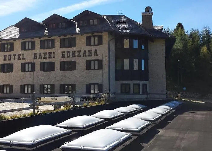 Garni Gonzaga Szálloda 3*